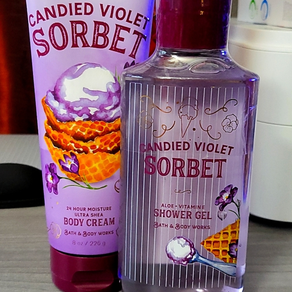 Bath & Body Works